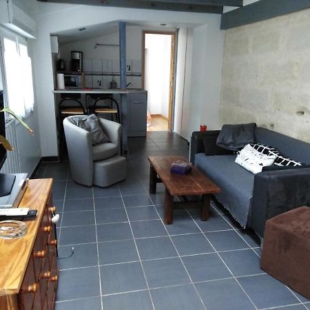 Apartment Gwendoline Амбуаз Экстерьер фото