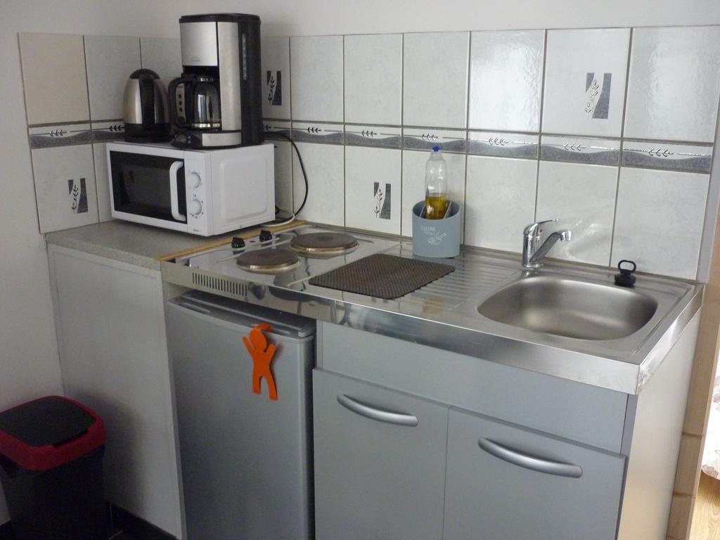Apartment Gwendoline Амбуаз Экстерьер фото